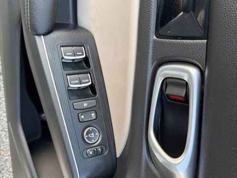 Used 2023 Honda Civic Sport Touring image 16