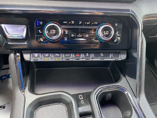 Used 2024 GMC Sierra 2500 AT4 w/ AT4 Premium Plus Package AWD/4WD image 19