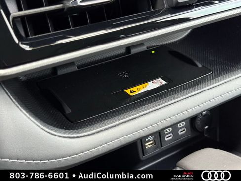 Used 2023 Toyota Highlander Platinum FWD image 34