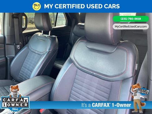Used 2025 Ford Explorer ST-Line w/ Premium Package AWD/4WD image 13