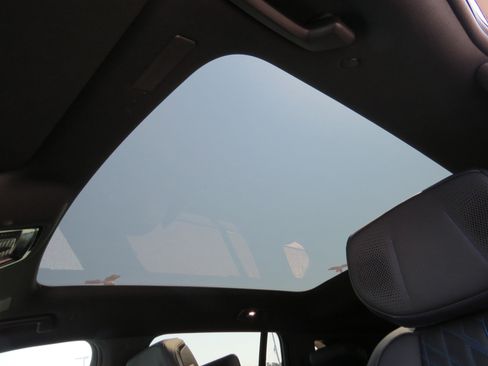 New 2025 Cadillac Escalade IQ Sport 1 w/ LPO, ONYX Package image 21