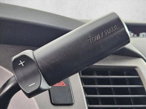 Used 2012 Toyota Tundra 2WD Double Cab w/ Tow Pkg image 10