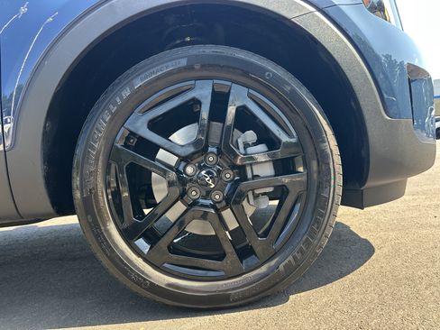 Used 2024 Kia Telluride SX Prestige X-Line AWD/4WD image 11