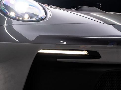 Used 2023 Porsche 911 GT3 RS RWD image 10