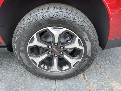 New 2026 GMC Yukon AT4 Ultimate image 9