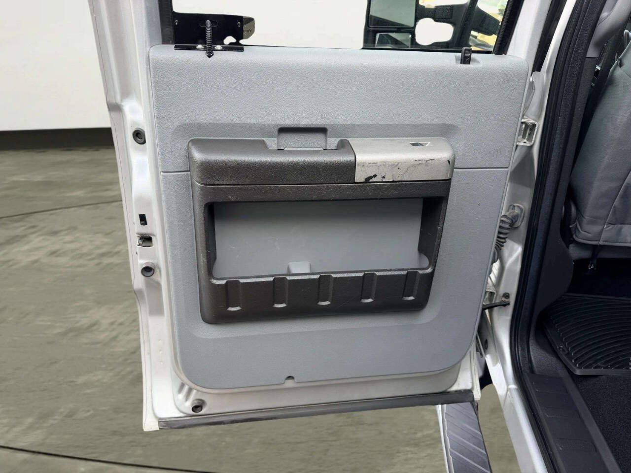 Used 2016 Ford F250 XLT w/ XLT Value Package AWD/4WD image 17