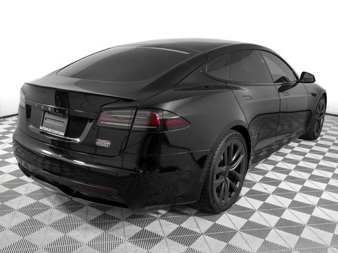 Used 2025 Tesla Model S Plaid AWD/4WD image 4
