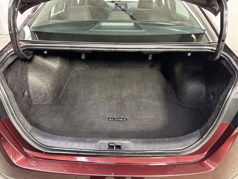 Used 2023 Nissan Altima 2.5 SV image 29