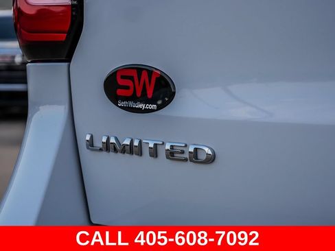 Used 2024 Ford Expedition Max Limited RWD image 12
