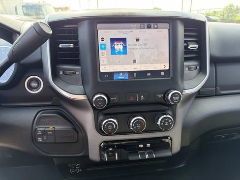 Used 2024 RAM 3500 Big Horn AWD/4WD image 28