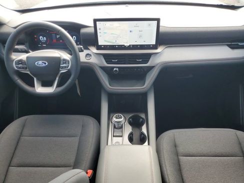 New 2026 Ford Explorer Active image 7