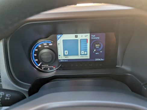 Used 2024 Ford Bronco Outer Banks image 17