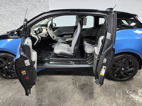 Used 2018 BMW i3 94Ah w/Range Extender image 30