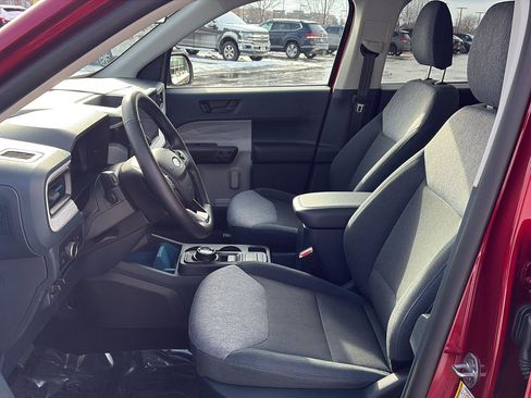 Used 2025 Ford Maverick XLT w/ Equipment Group 301A image 17