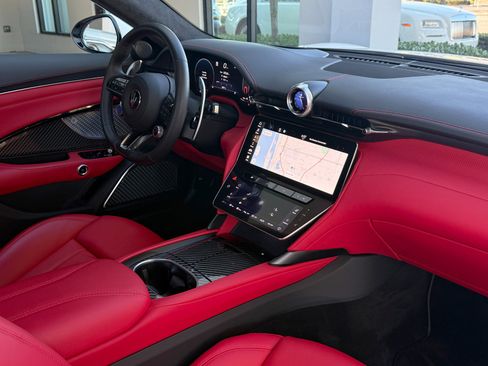 Used 2024 Maserati GranTurismo Trofeo image 42