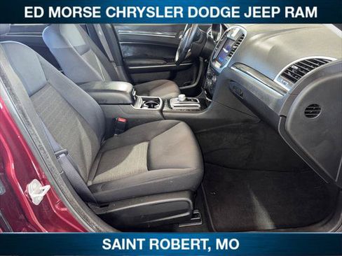 Certified 2021 Chrysler 300 Touring w/ Driver Convenience Group RWD image 27
