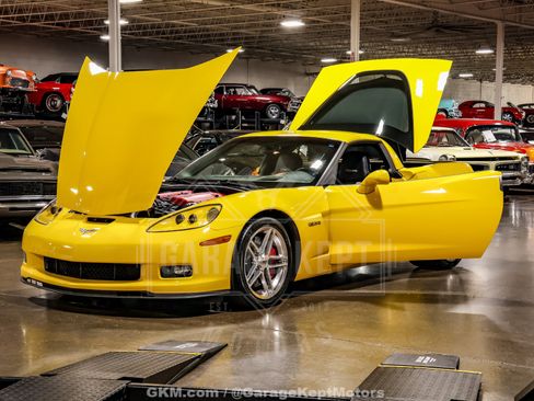 Used 2008 Chevrolet Corvette Z06 w/ Preferred Equipment Group RWD image 83