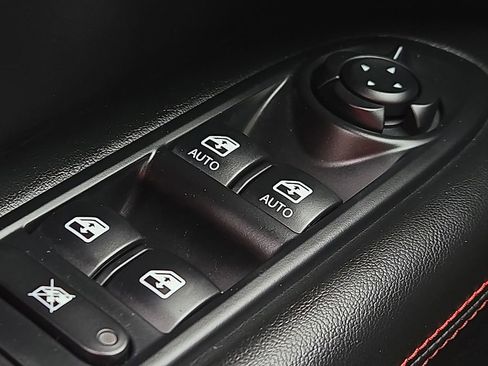 Used 2019 Jeep Compass Trailhawk image 18