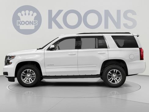 Used 2019 Chevrolet Tahoe Premier w/ RST 6.2L Performance Edition AWD/4WD image 4