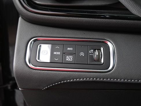 Used 2026 Buick Enclave Sport Touring w/ Super Cruise Package AWD/4WD image 24
