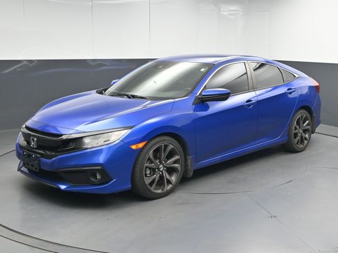 Used 2020 Honda Civic Sport image 4