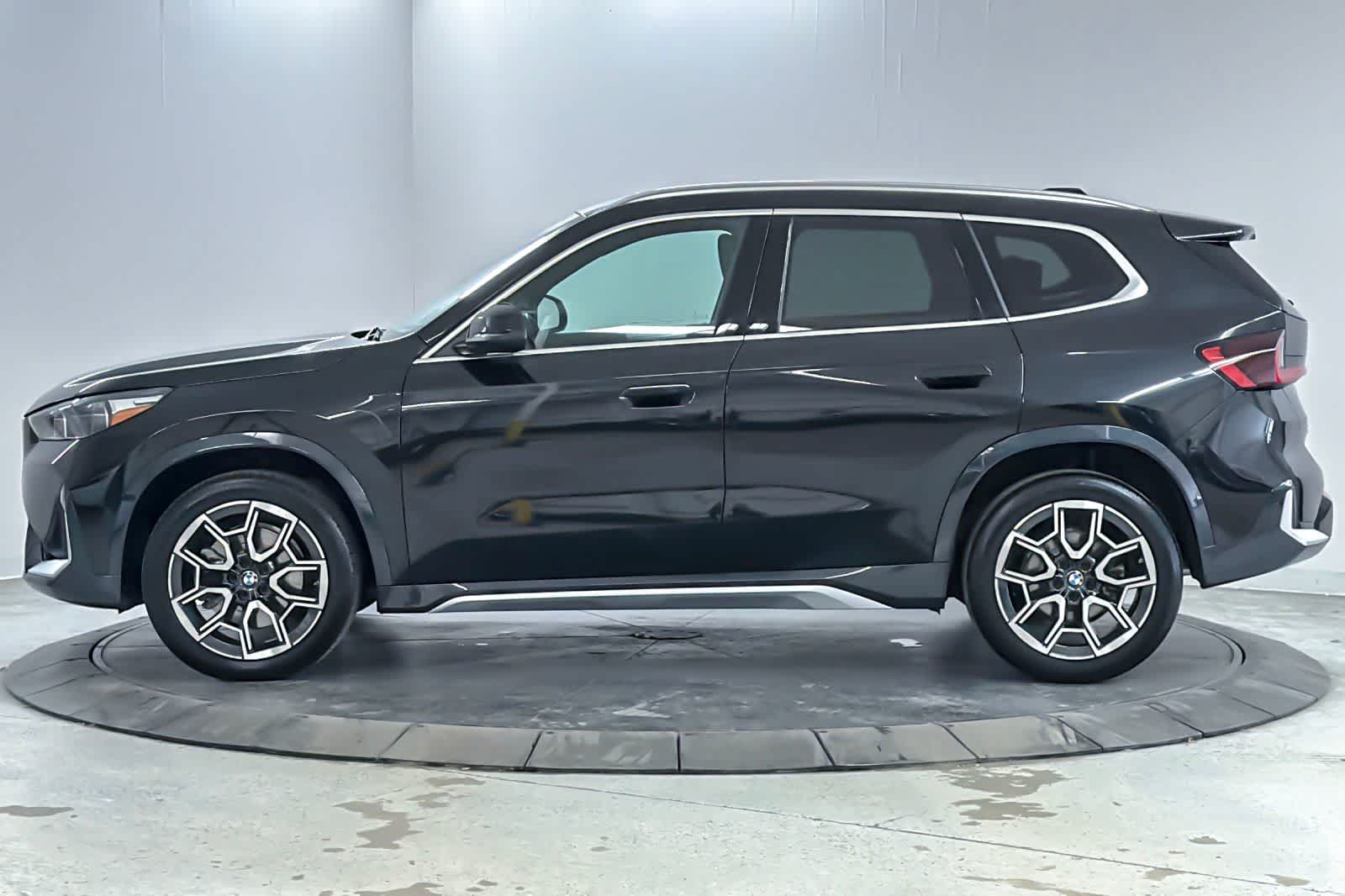 Used 2026 BMW X1 xDrive28i w/ Convenience Package AWD/4WD image 5