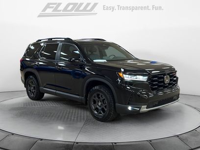 Certified 2025 Honda Pilot TrailSport