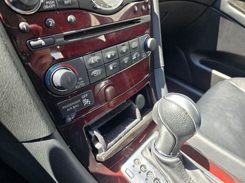 Used 2017 INFINITI QX50 AWD w/ Premium Package image 26
