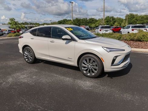 New 2026 Buick Envista Avenir FWD image 12