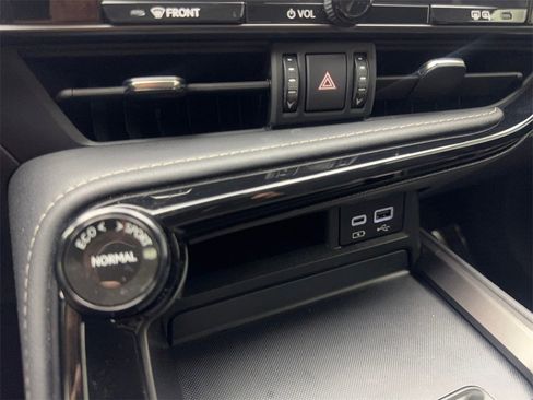 Used 2024 Lexus NX 250 FWD image 65