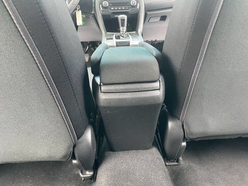 Used 2019 Honda Civic LX image 27