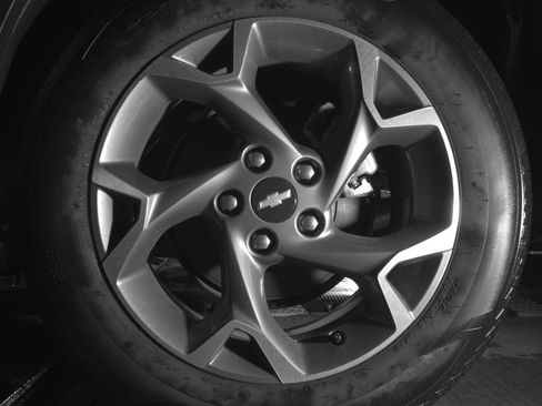 Used 2025 Chevrolet Trax LT w/ LT Convenience Package image 13