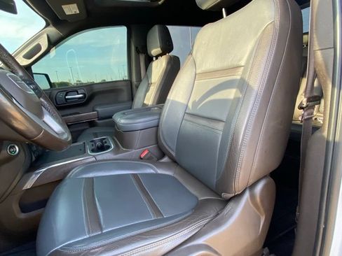Used 2021 GMC Sierra 1500 Denali w/ Denali Premium Package AWD/4WD image 11
