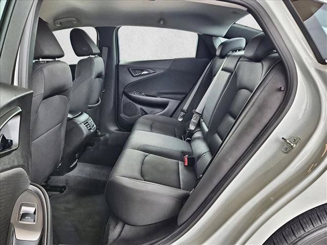 Certified 2025 Chevrolet Malibu LT FWD image 18