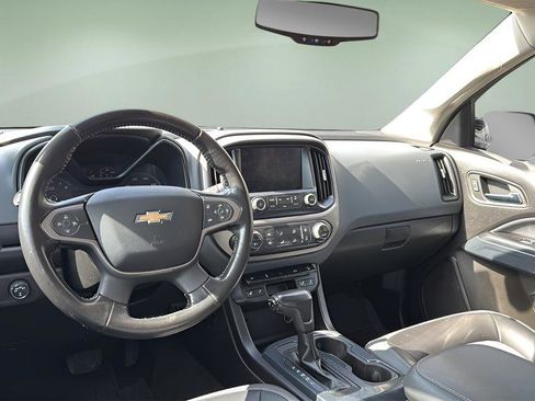 Used 2018 Chevrolet Colorado Z71 image 11