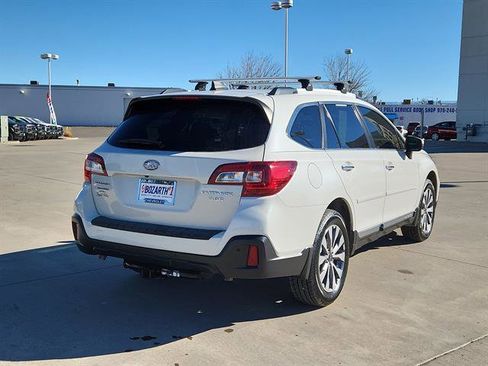 Used 2018 Subaru Outback 3.6R Touring w/ Popular Package #3 image 3