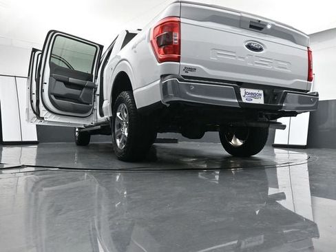 Used 2022 Ford F150 XLT w/ Equipment Group 302A High AWD/4WD image 39