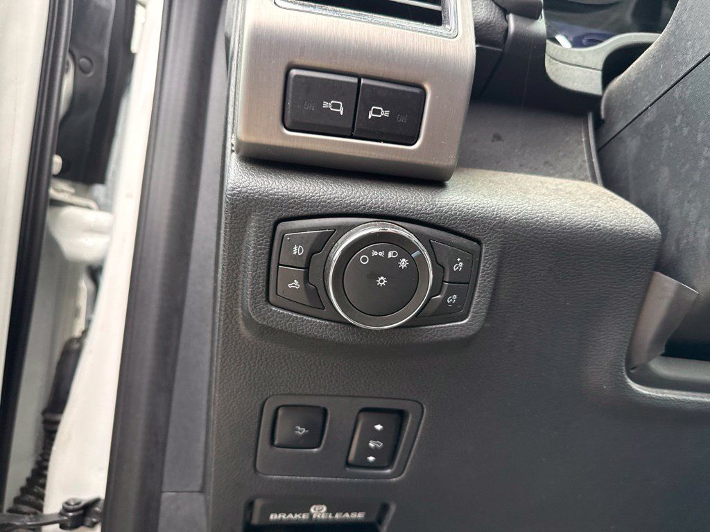 Used 2022 Ford F250 Platinum AWD/4WD image 16