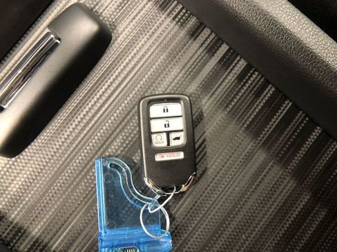 Used 2020 Honda Passport Sport image 11
