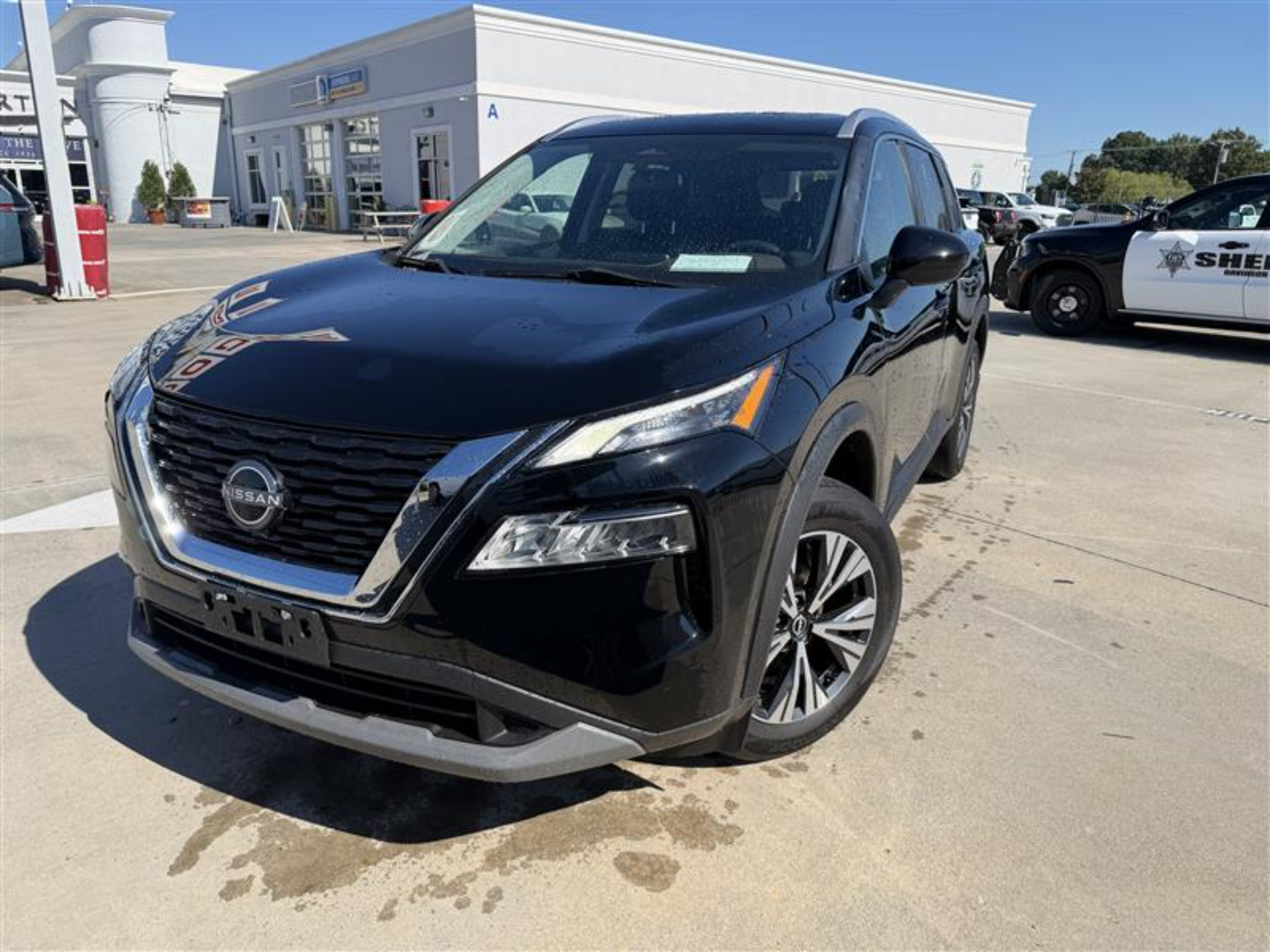 Used 2023 Nissan Rogue SV w/ SV Premium B Package AWD/4WD image 1