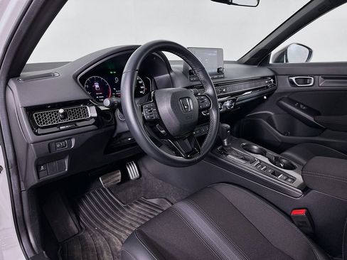 Certified 2025 Honda Civic Sport image 10