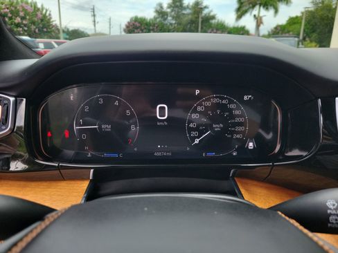 Used 2022 Jeep Grand Wagoneer Series III w/ Rear Seat Video Group 1 AWD/4WD image 31