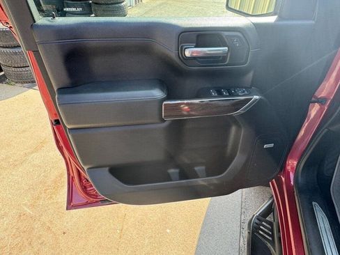 Used 2019 Chevrolet Silverado 1500 LT Trail Boss AWD/4WD image 10