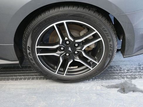 Used 2022 Ford Mustang Premium image 13