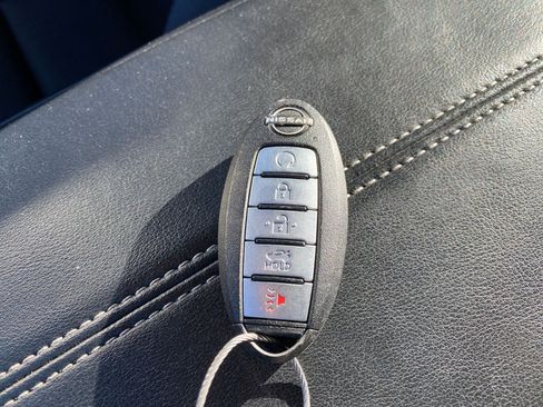 Used 2025 Nissan Altima 2.5 SV image 24