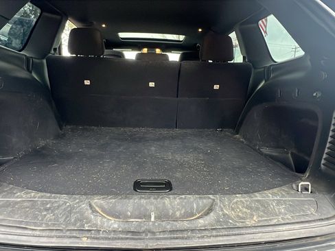 Used 2018 Jeep Grand Cherokee Laredo image 13