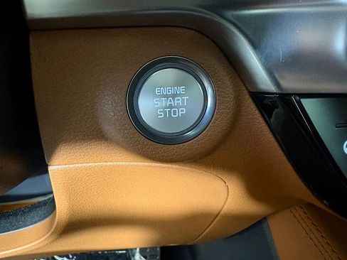 Used 2025 Kia Telluride SX Prestige X-Pro AWD/4WD image 28