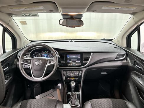 Used 2022 Buick Encore Preferred w/ Safety Package AWD/4WD image 18