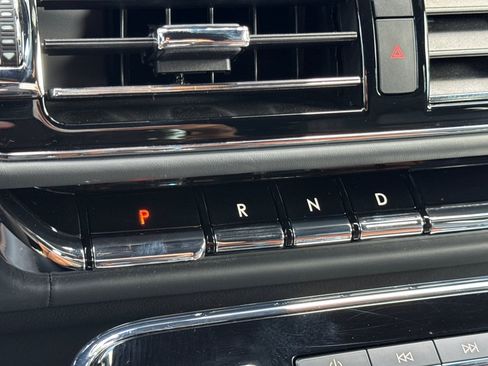 Used 2024 Lincoln Navigator Black Label image 23