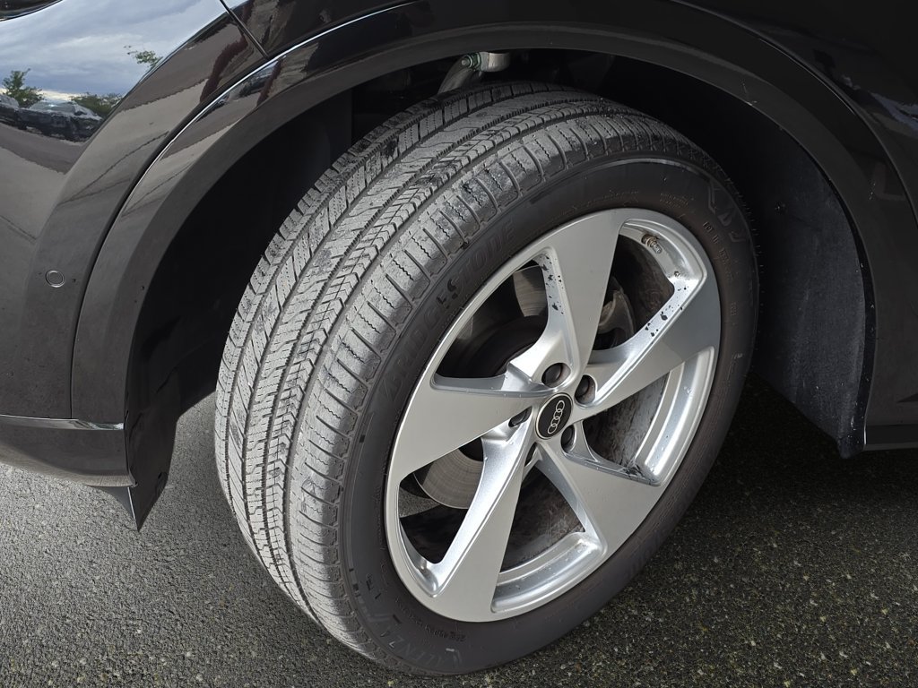 Used 2025 Audi Q5 Premium w/ Premium Plus AWD/4WD image 33